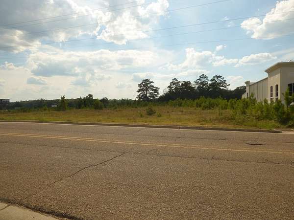 0.85 Acres of Commercial Land for Sale in McComb, Mississippi