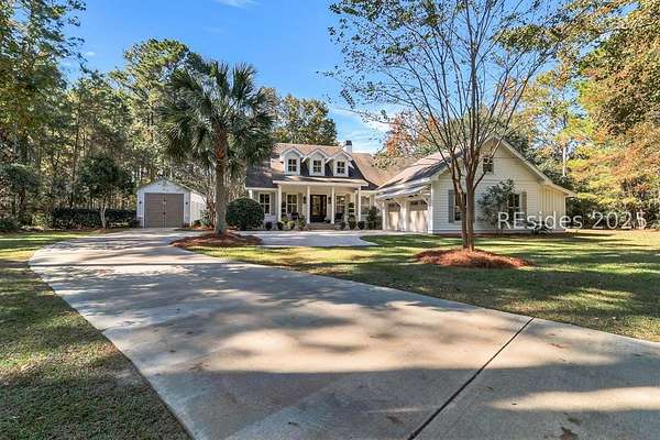 2.26 Acres of Residential Land with Home for Sale in Bluffton, South Carolina