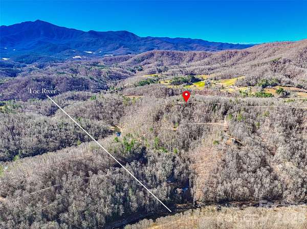 1.67 Acres of Residential Land for Sale in Green Mountain, North Carolina
