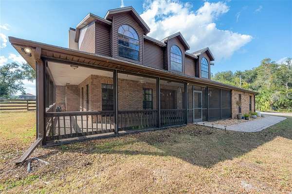 3.1 Acres of Residential Land with Home for Sale in Dover, Florida