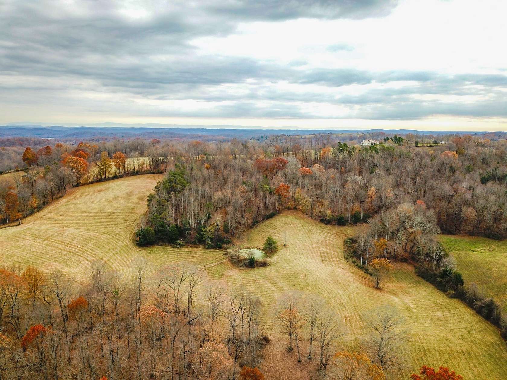 17 Acres of Land for Sale in La Follette, Tennessee