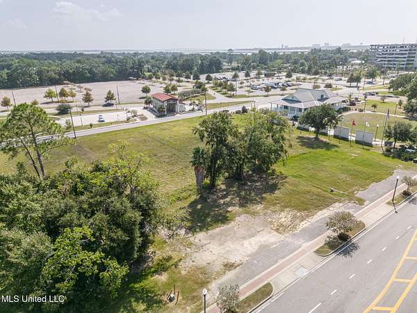 0.22 Acres of Commercial Land for Sale in D'Iberville, Mississippi