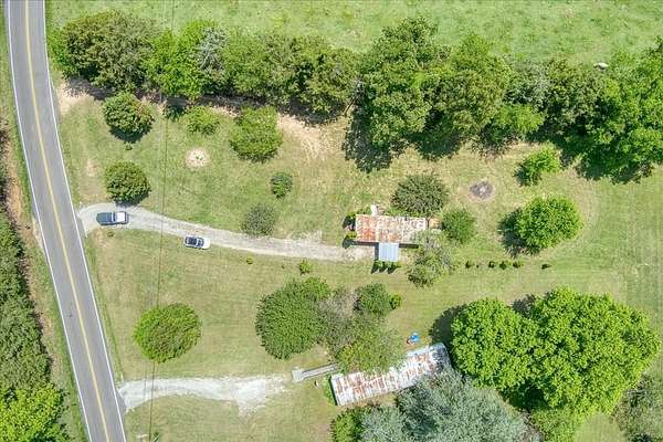 0.56 Acres of Residential Land with Home for Sale in Rock Island, Tennessee