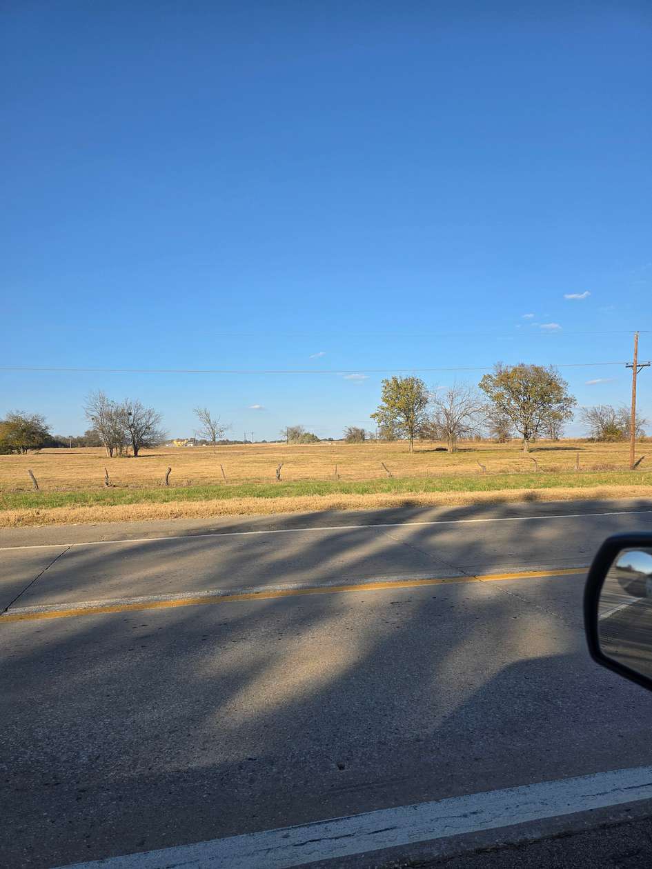 5 Acres of Land for Sale in Bokchito, Oklahoma