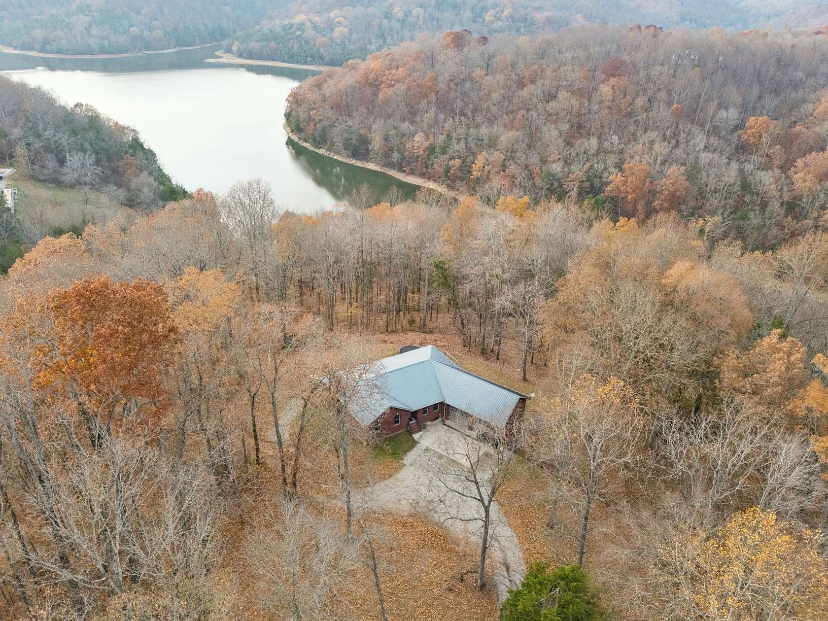 12.4 Acres of Land with Home for Sale in Manchester, Tennessee