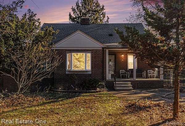 1.6 Acres of Residential Land with Home for Sale in Garden City, Michigan