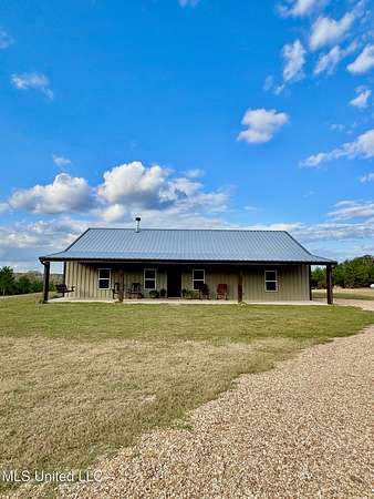 188 Acres of Recreational Land with Home for Sale in Osyka, Mississippi