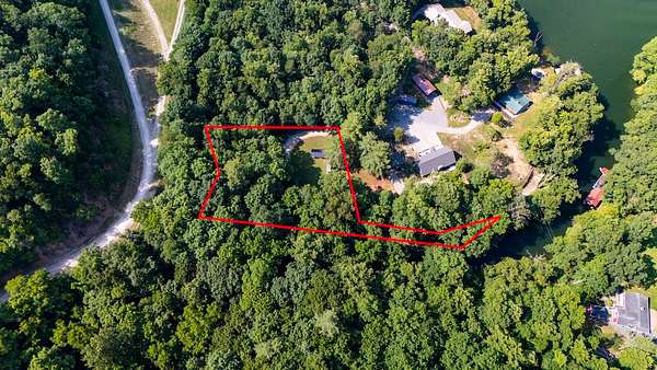 1 Acre of Residential Land for Auction in Radford, Virginia