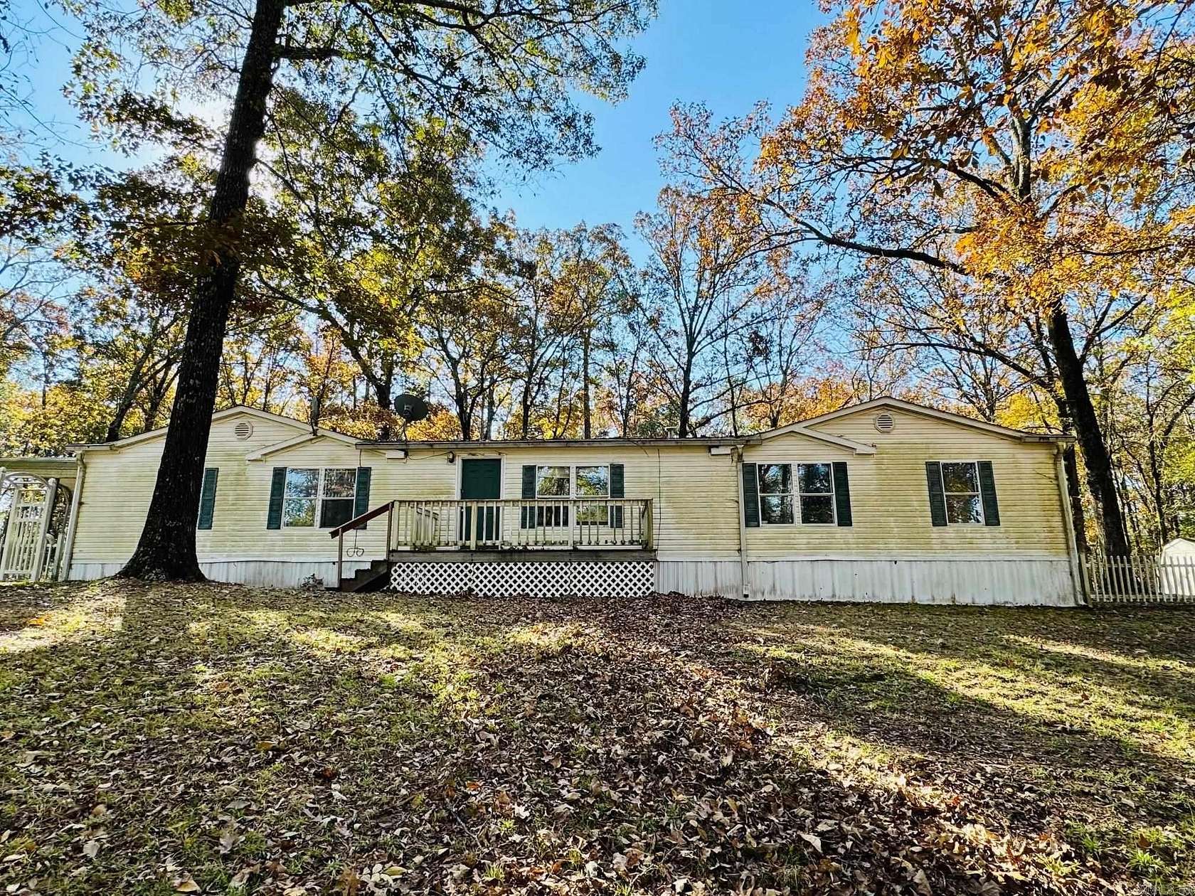 8 Acres of Residential Land with Home for Sale in Bonnerdale, Arkansas