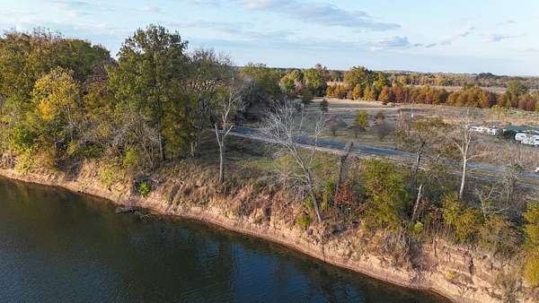 3.14 Acres of Land for Sale in Columbia, Louisiana