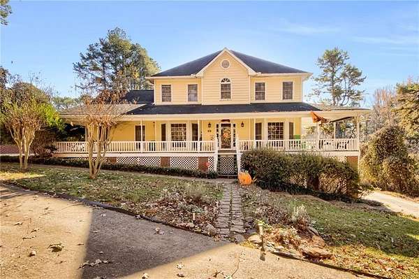 2.72 Acres of Residential Land with Home for Sale in Snellville, Georgia