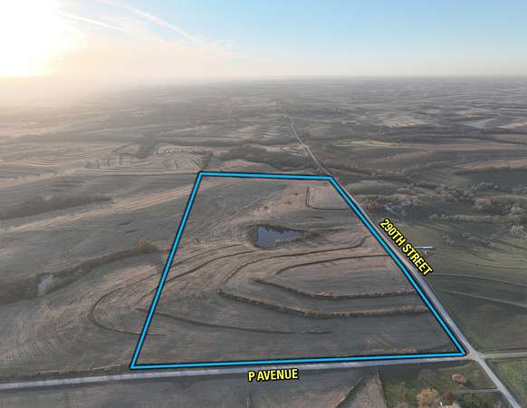 80 Acres of Agricultural Land for Sale in Amity Township, Iowa