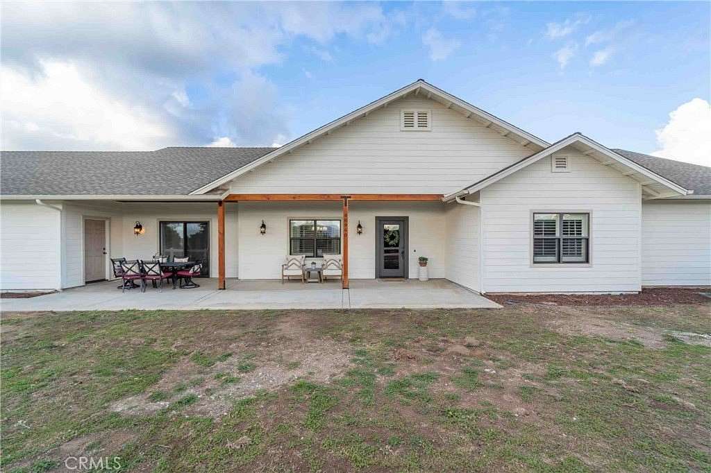 2.6 Acres of Residential Land with Home for Sale in Aguanga, California