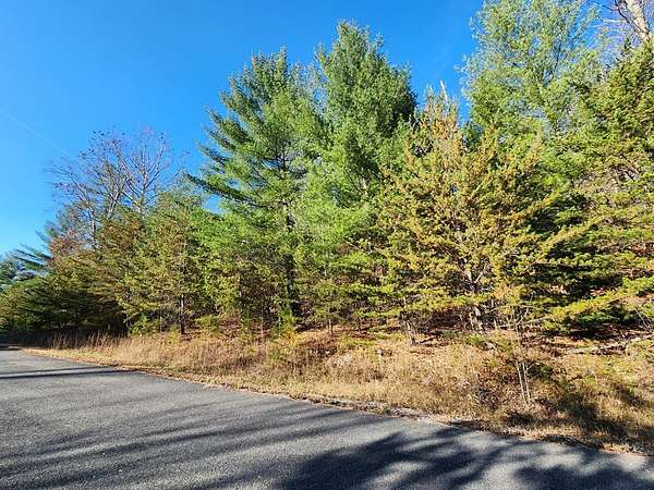 10.3 Acres of Land for Sale in Jamestown, Tennessee