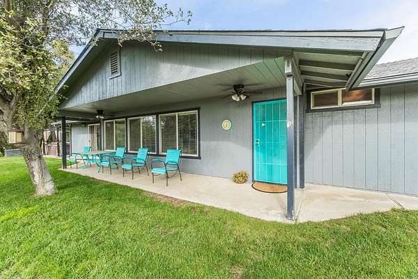 2.5 Acres of Residential Land with Home for Sale in Coarsegold, California