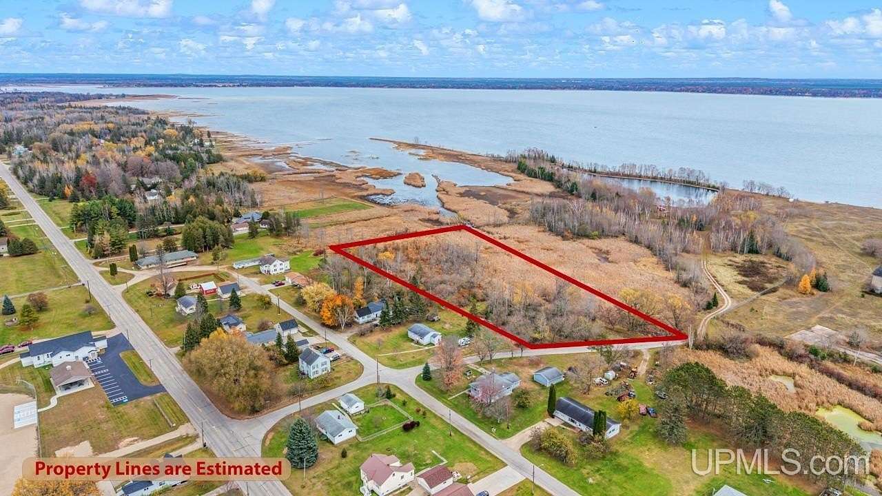 3.38 Acres of Residential Land for Sale in Gladstone, Michigan