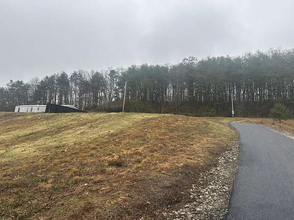 0.51 Acres of Residential Land for Sale in East Bernstadt, Kentucky