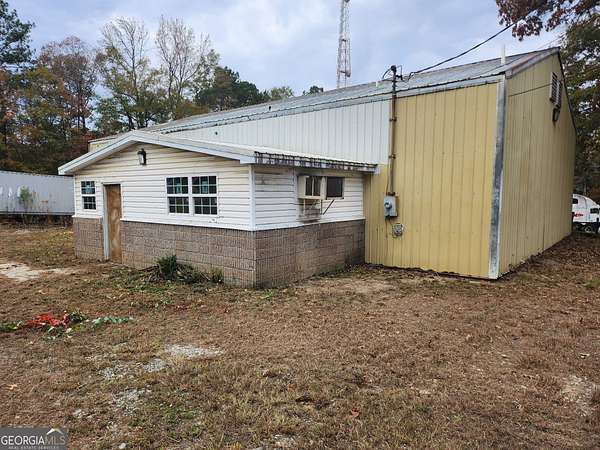 2 Acres of Improved Commercial Land for Sale in Lithonia, Georgia