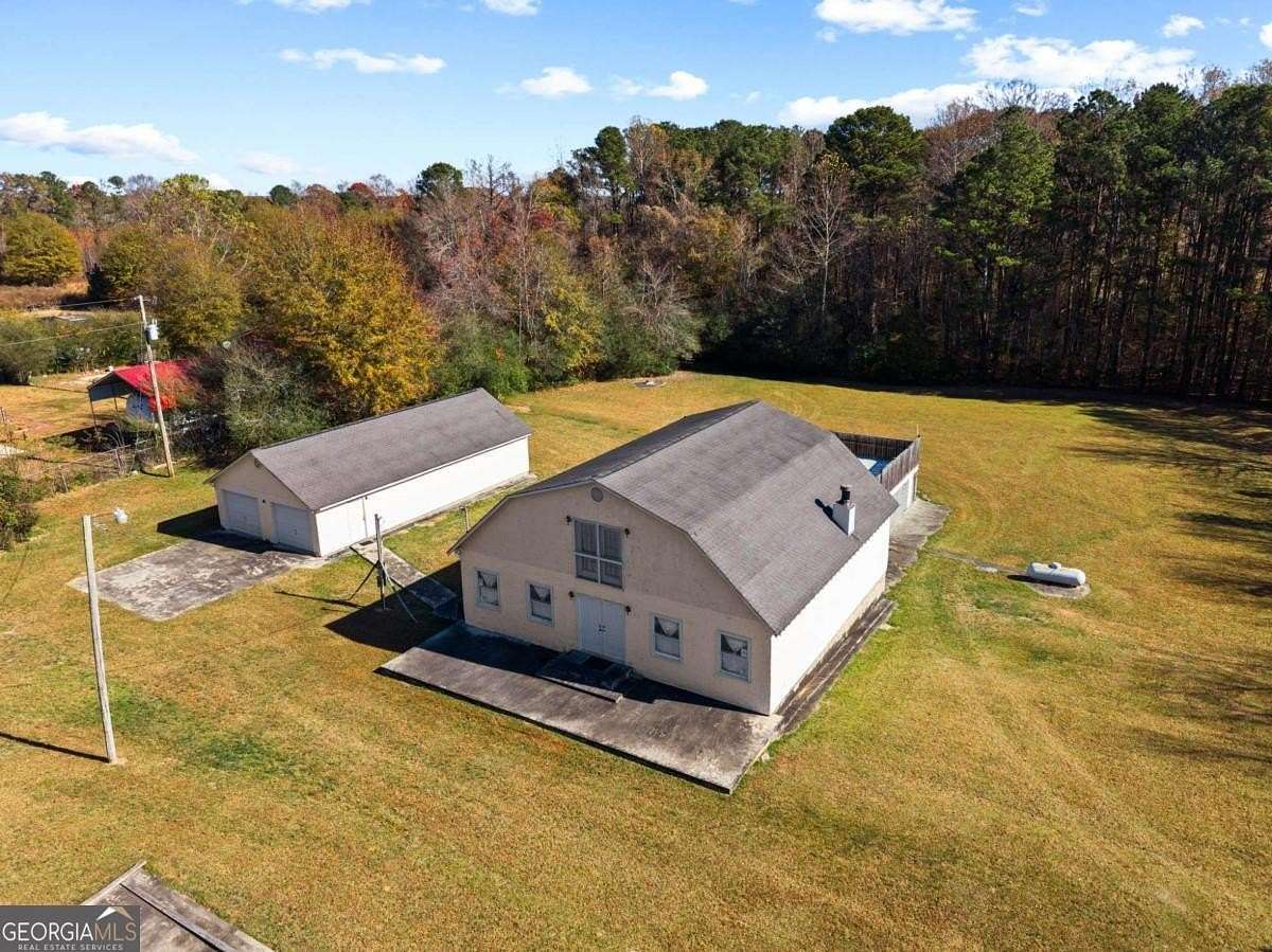 2 Acres of Residential Land with Home for Sale in Bowdon, Georgia