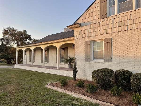 2 Acres of Residential Land with Home for Sale in Martin, Tennessee