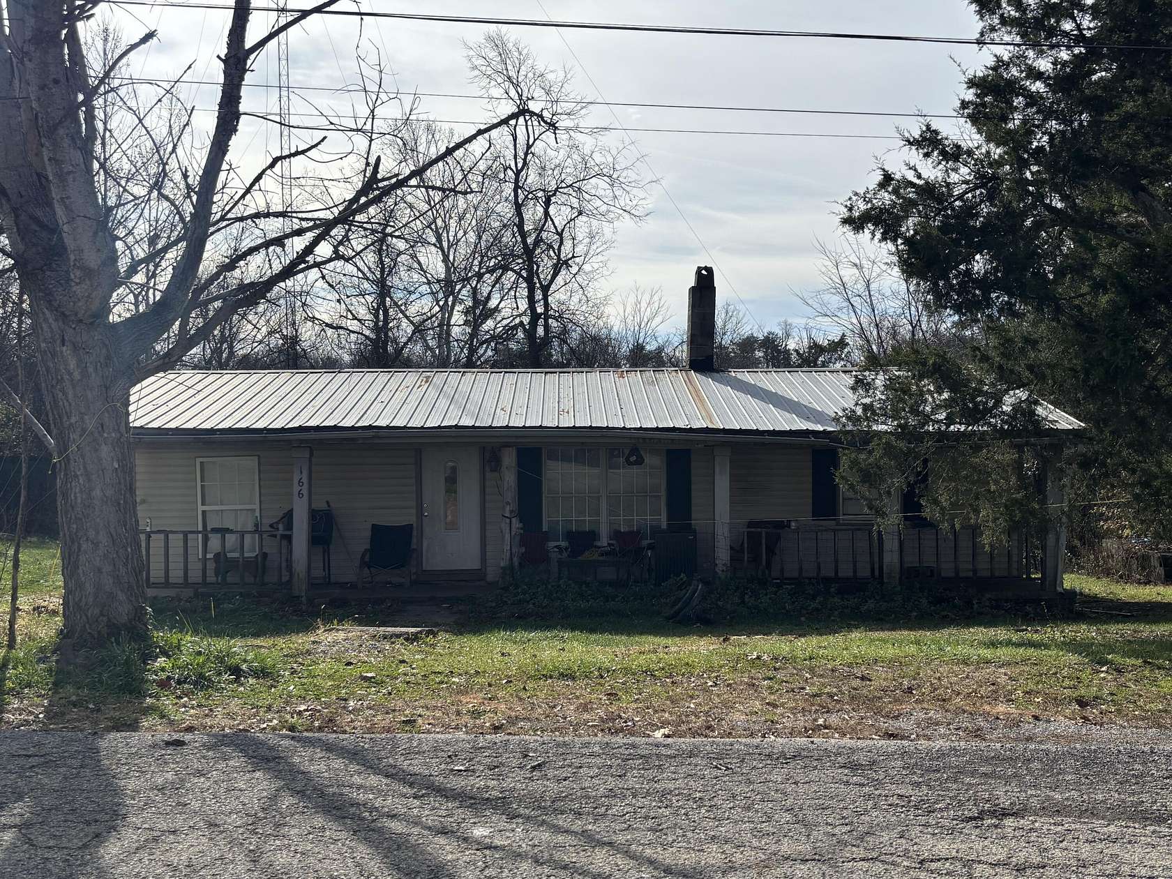 1.5 Acres of Residential Land with Home for Sale in Berea, Kentucky