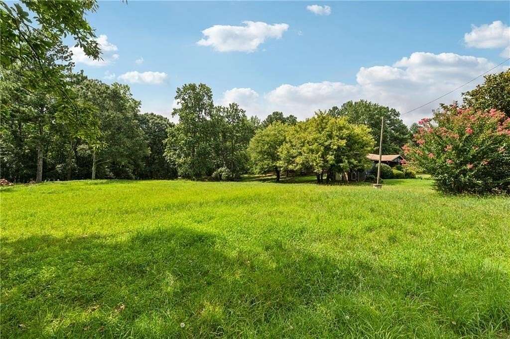 8 Acres of Improved Land for Sale in Cumming, Georgia