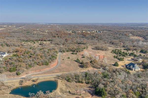 10 Acres of Land for Sale in Arcadia, Oklahoma