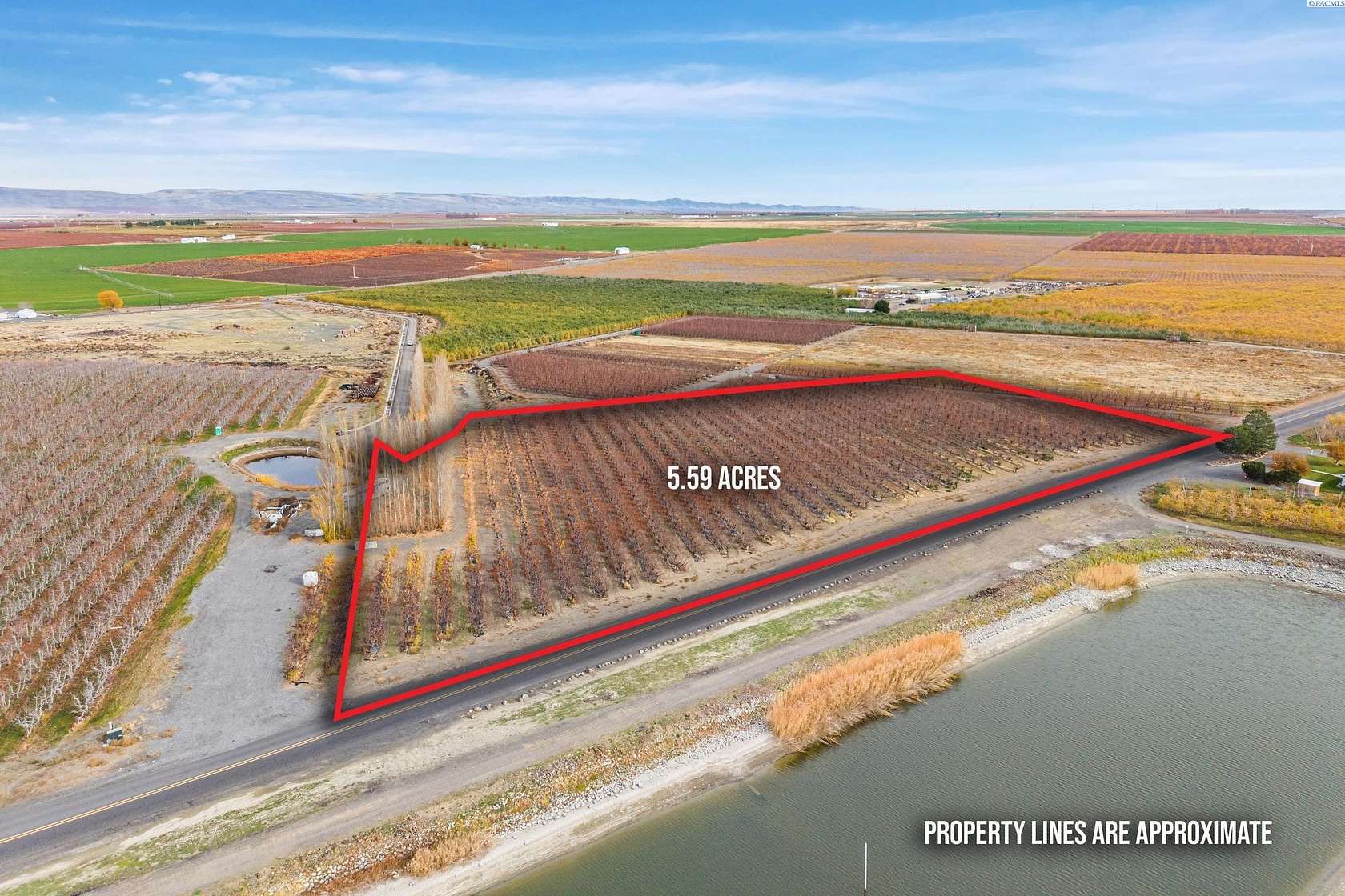 5.59 Acres of Land for Sale in Desert Aire, Washington