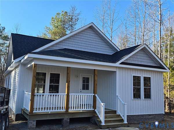 2 Acres of Residential Land with Home for Sale in Cumberland, Virginia