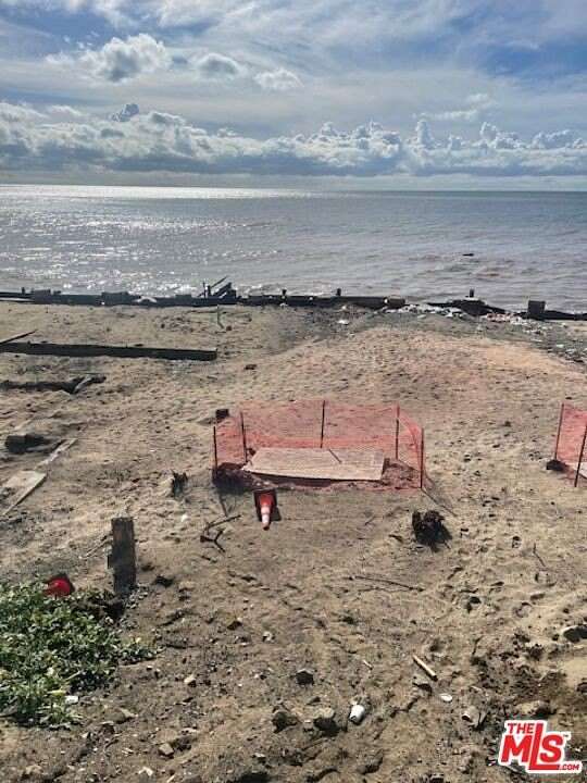 0.07 Acres of Residential Land for Sale in Malibu, California