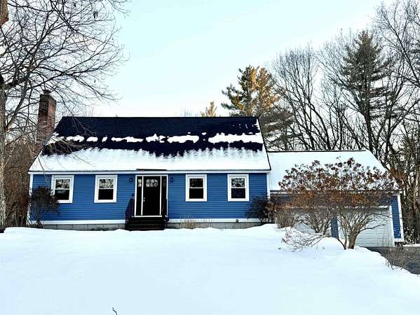 2.55 Acres of Residential Land with Home for Sale in Bedford, New Hampshire