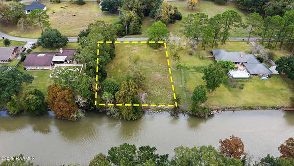 0.75 Acres of Residential Land for Sale in New Iberia, Louisiana