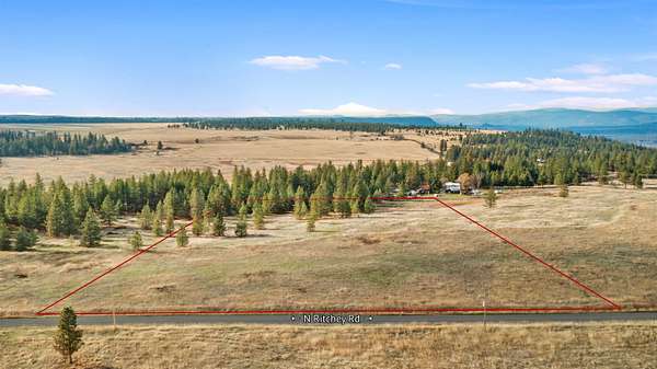 9.72 Acres of Land for Sale in Nine Mile Falls, Washington