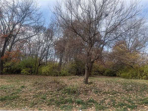 0.39 Acres of Residential Land for Sale in Kansas City, Missouri