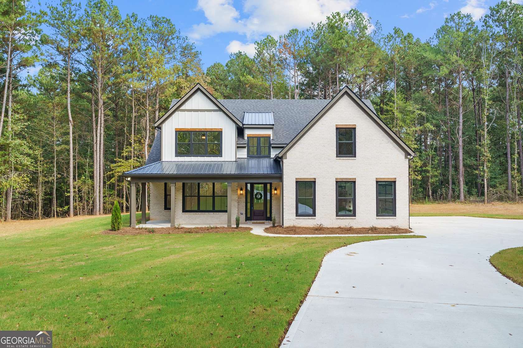 1.89 Acres of Residential Land with Home for Sale in Jenkinsburg, Georgia