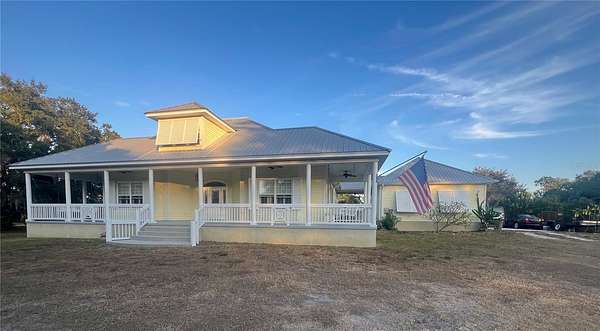 1.66 Acres of Residential Land with Home for Sale in Wimauma, Florida