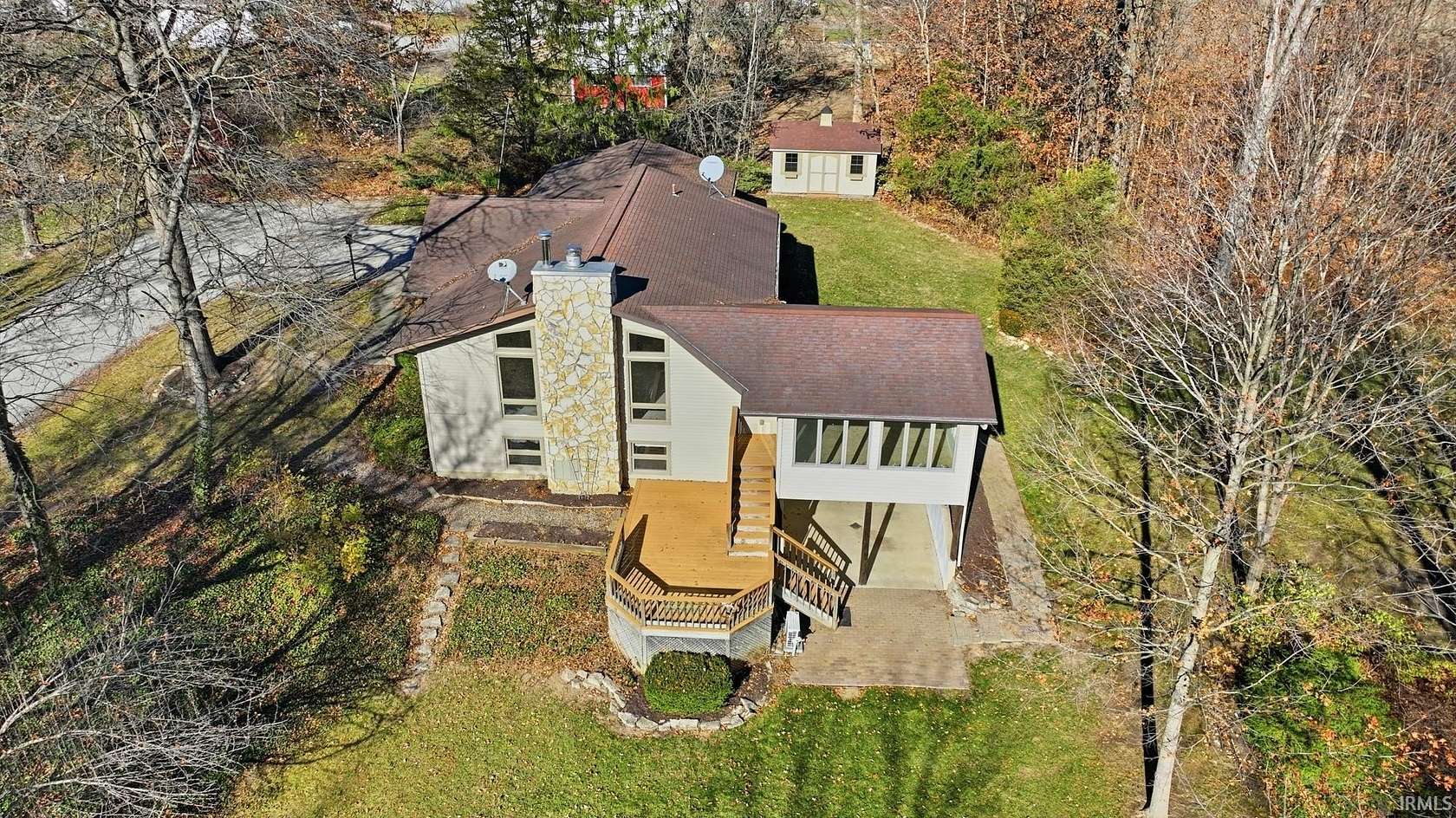 8 Acres of Residential Land with Home for Sale in Fort Wayne, Indiana