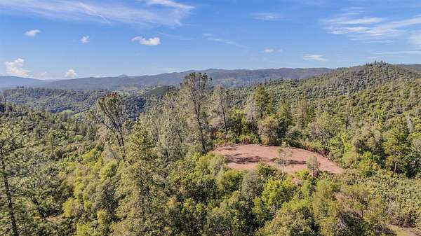 20 Acres of Land for Sale in Murphys, California