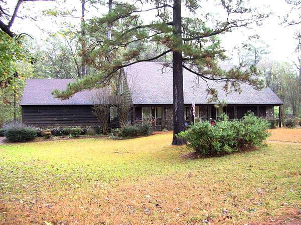 1.86 Acres of Residential Land with Home for Sale in Ashdown, Arkansas