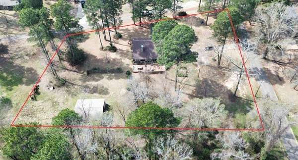 1.86 Acres of Land with Home for Sale in Ashdown, Arkansas