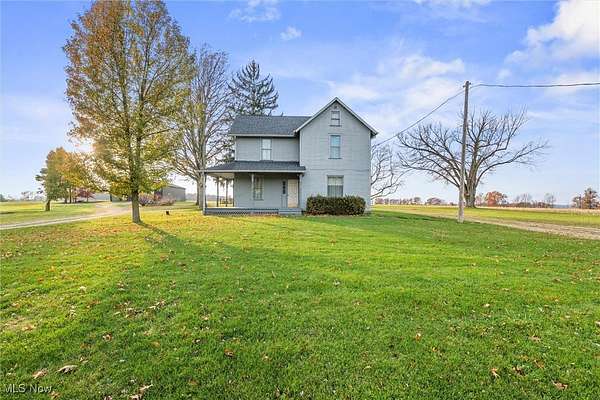 10.2 Acres of Land with Home for Sale in Leetonia, Ohio