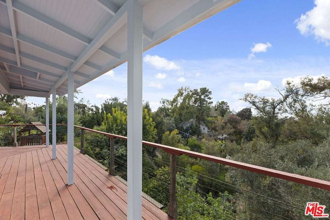 2 Acres of Residential Land with Home for Lease in Los Angeles, California