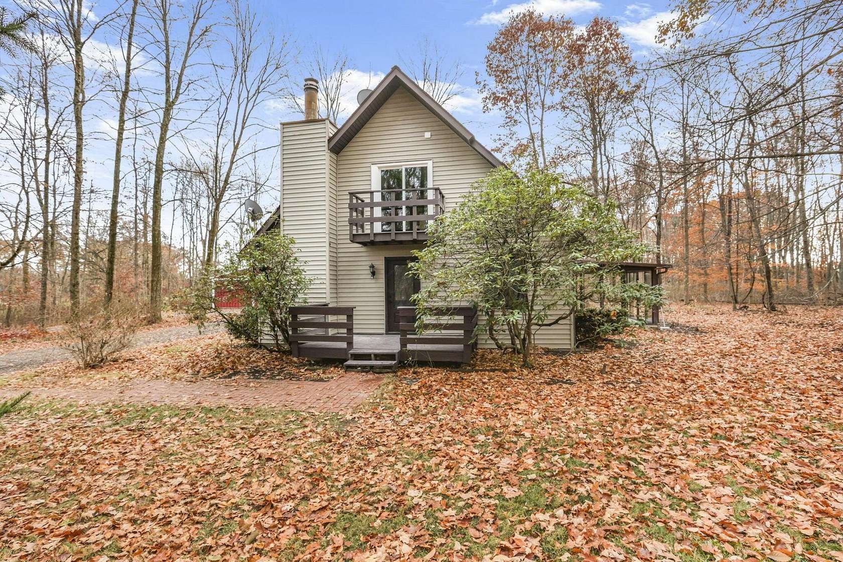 5.17 Acres of Residential Land with Home for Sale in Sunbury, Ohio