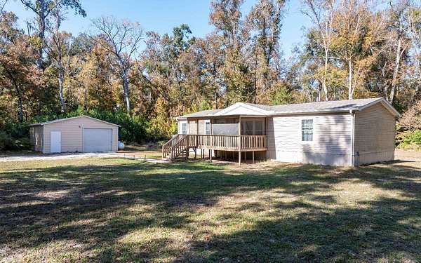 2 Acres of Residential Land with Home for Sale in Branford, Florida