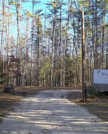 9.23 Acres of Residential Land for Sale in Naples, Maine