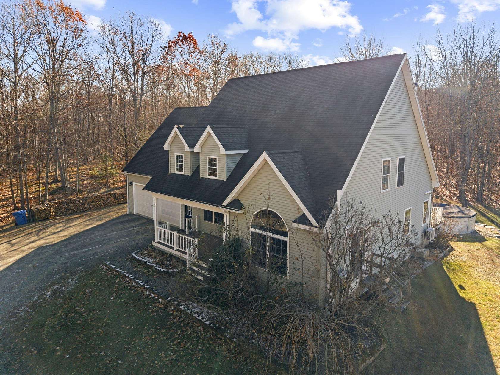 8 Acres of Residential Land with Home for Sale in Newburgh Town, Maine