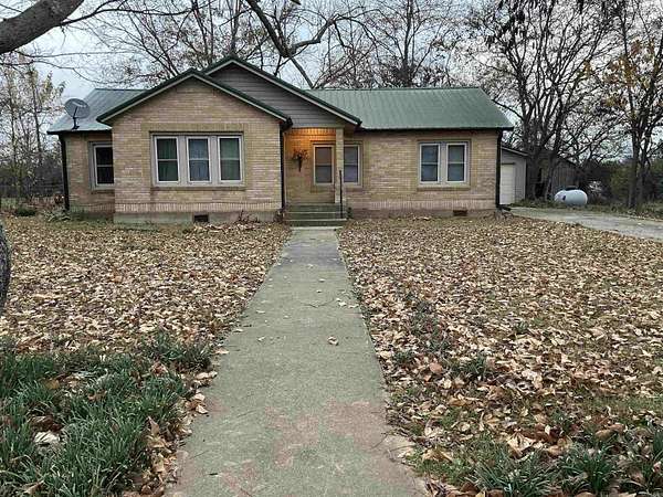 2.4 Acres of Improved Mixed-Use Land for Sale in Mena, Arkansas