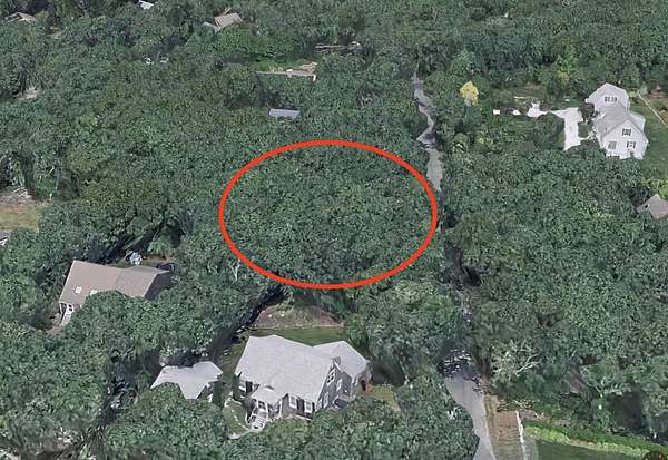 0.52 Acres of Residential Land for Sale in Edgartown, Massachusetts