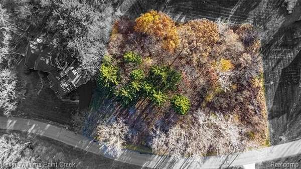 0.99 Acres of Residential Land for Sale in Washington, Michigan