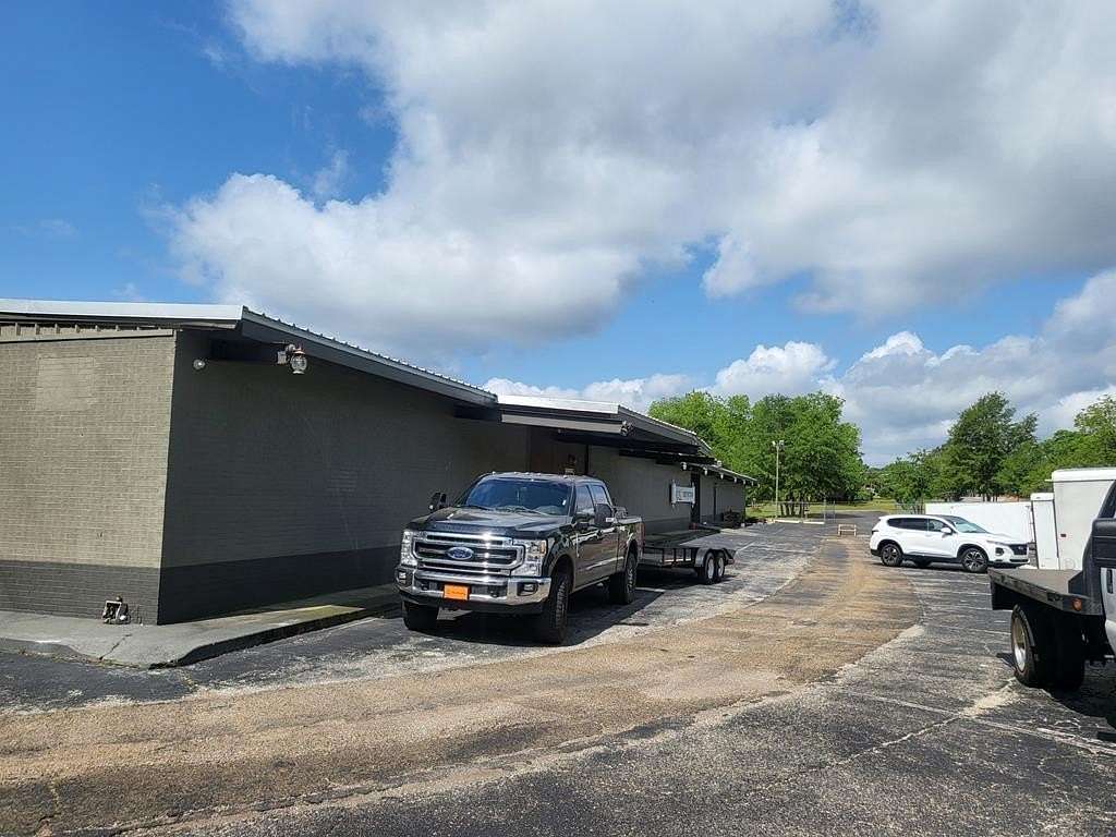 1.75 Acres of Commercial Land for Sale in Dothan, Alabama